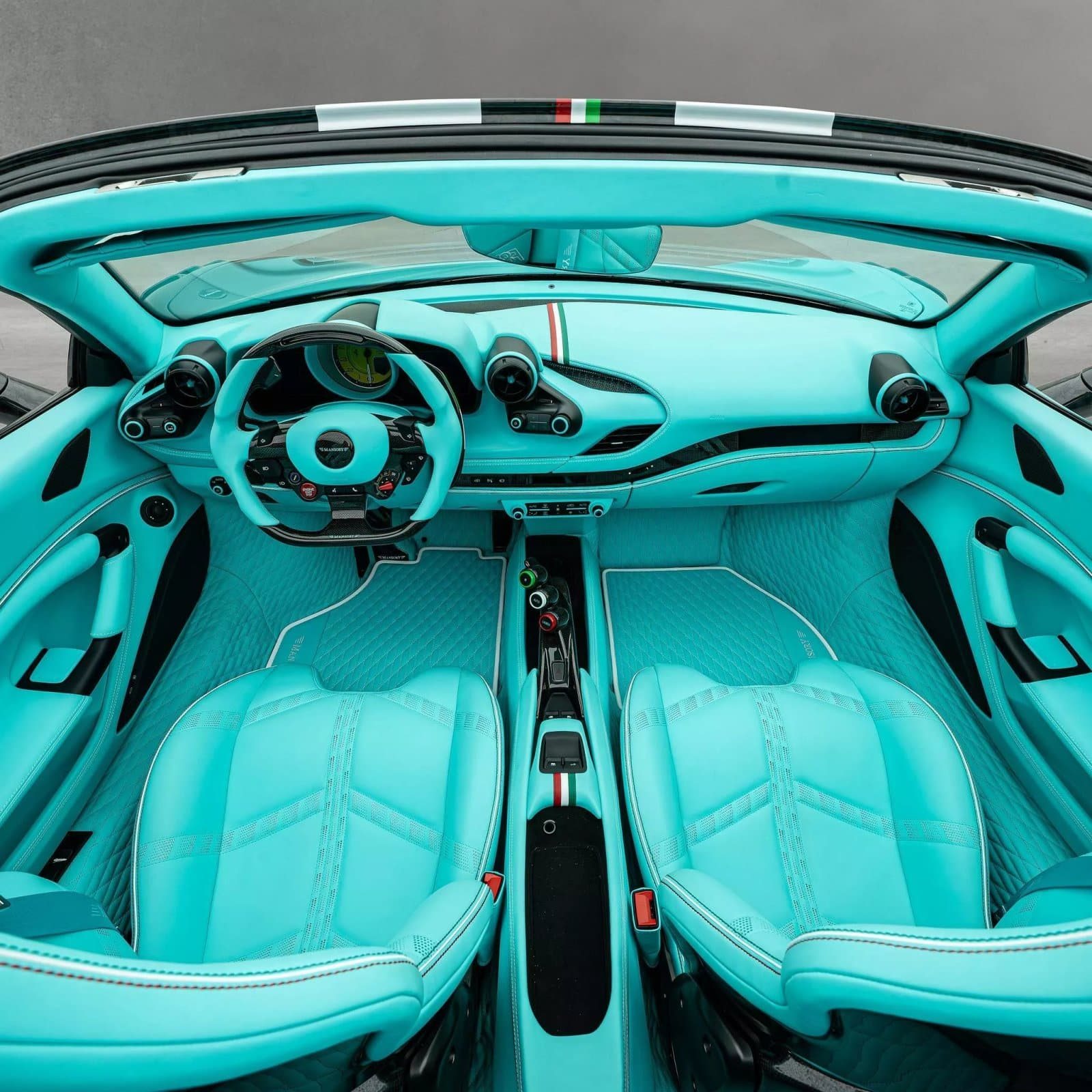FERRARI F8 TRIBUTO SPIDER F8XX BY MANSORY, foto 8