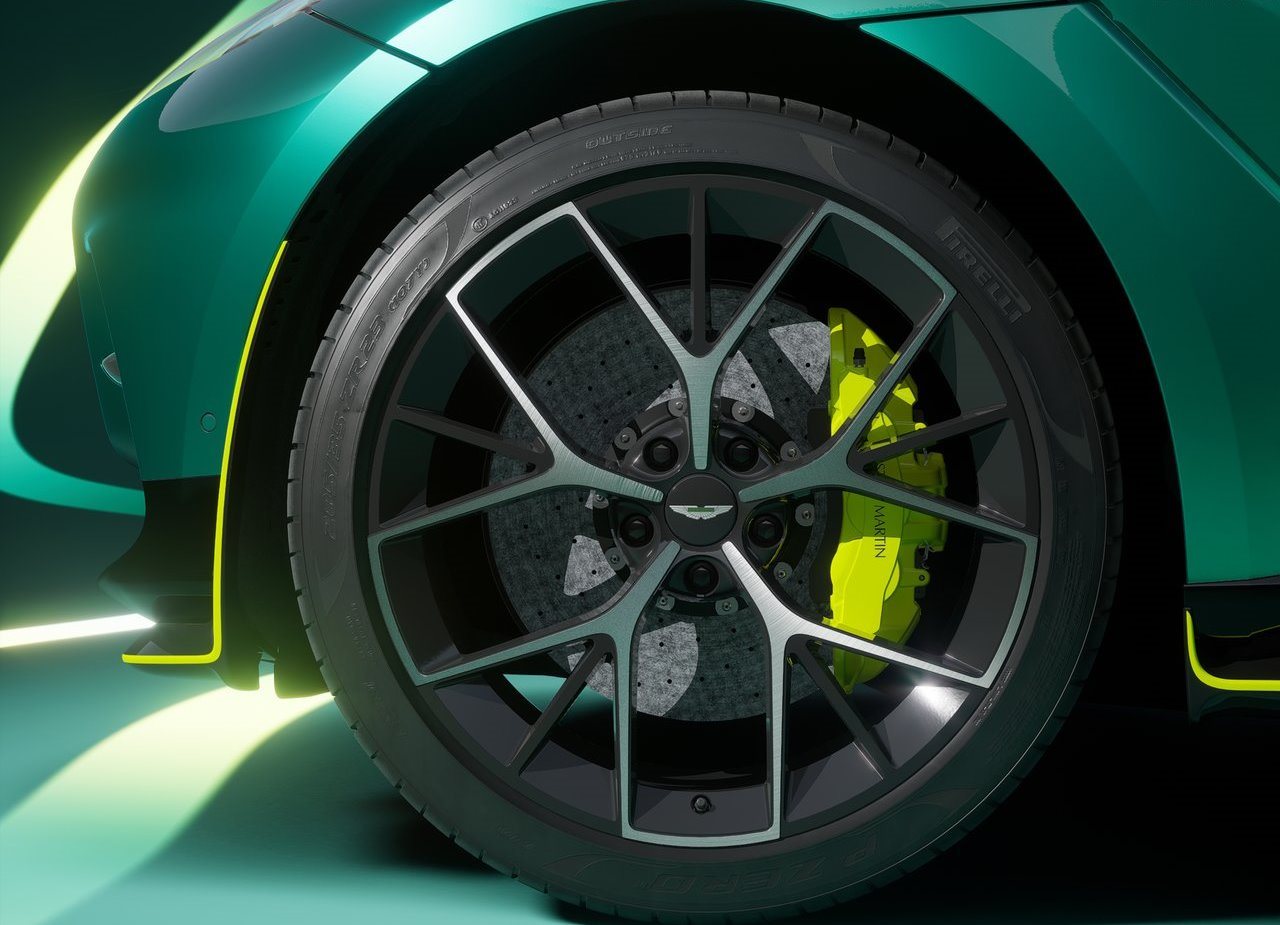 2024 - ASTON MARTIN DBX707 AMR24 EDITION, foto 11