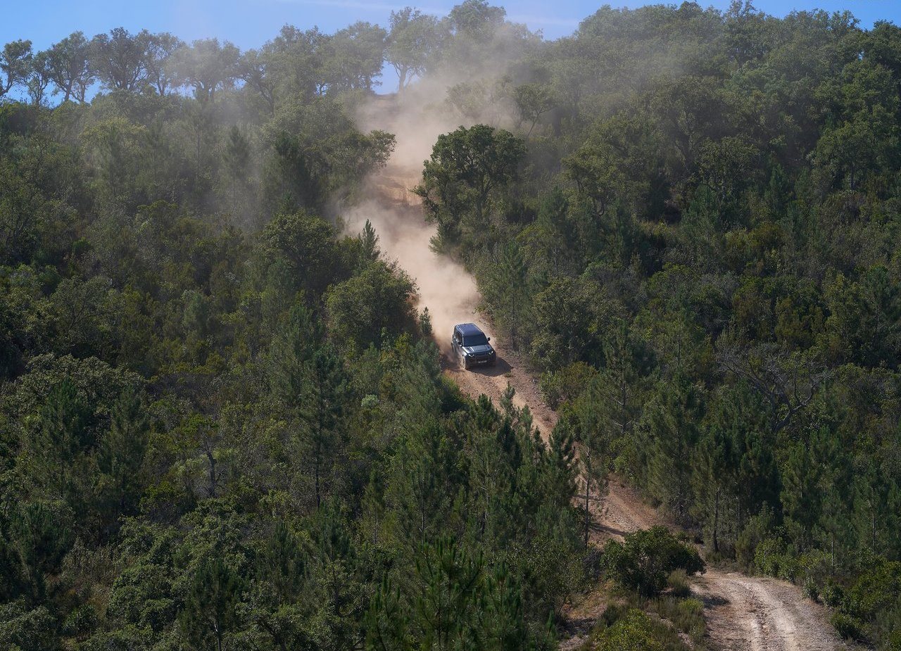 2025 - LAND ROVER DEFENDER OCTA, foto 7