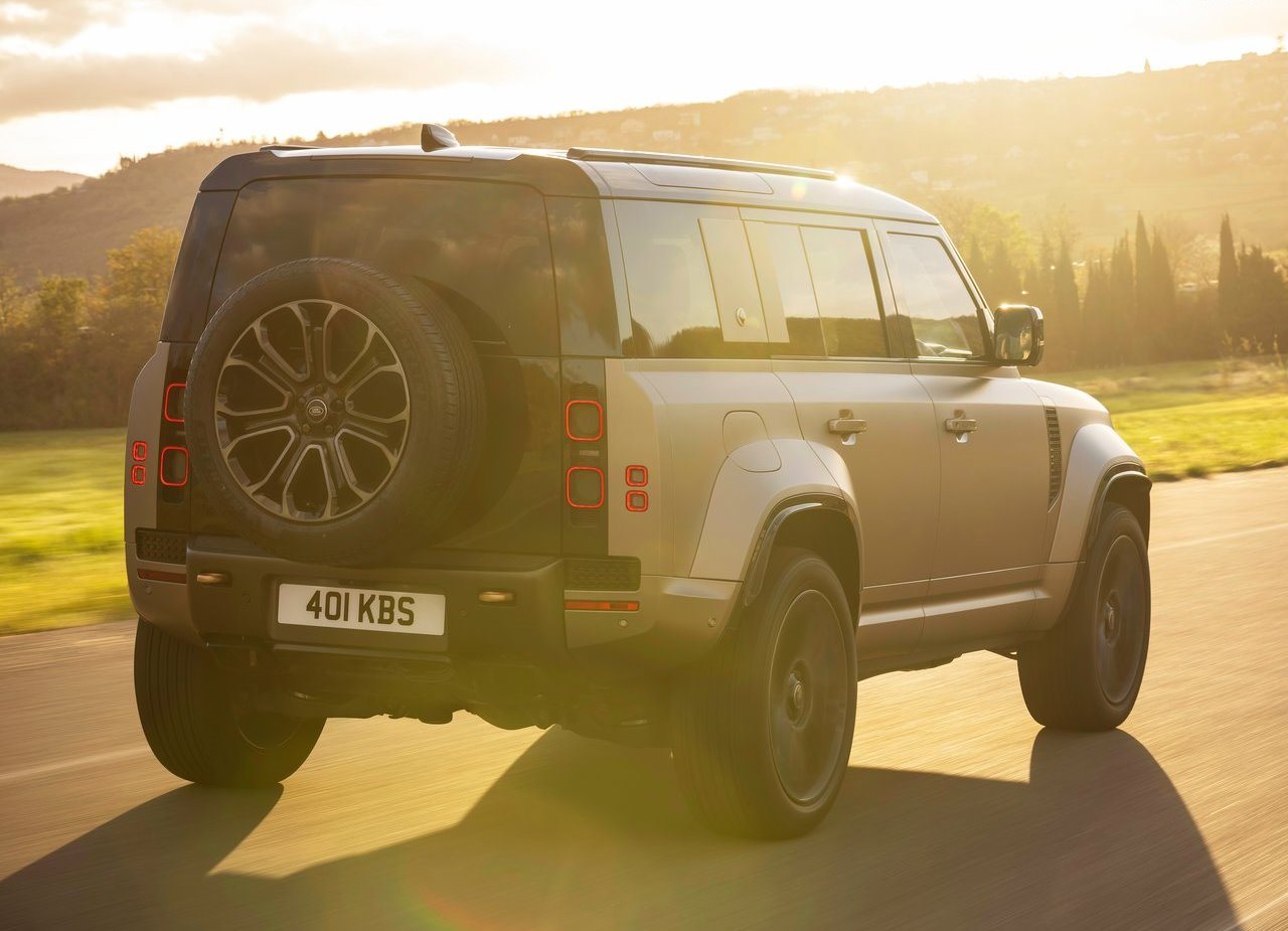 2025 - LAND ROVER DEFENDER OCTA, foto 18