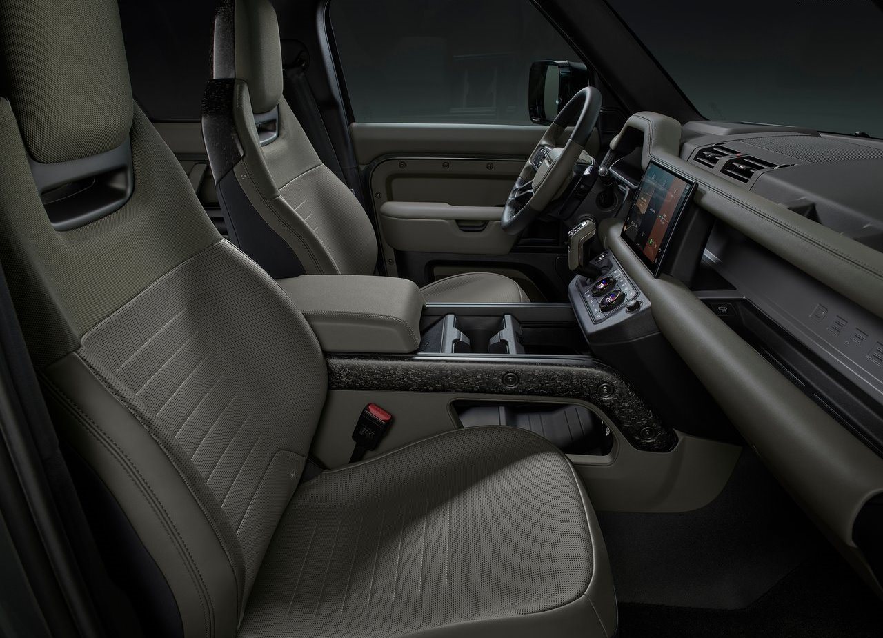 2025 - LAND ROVER DEFENDER OCTA, foto 36