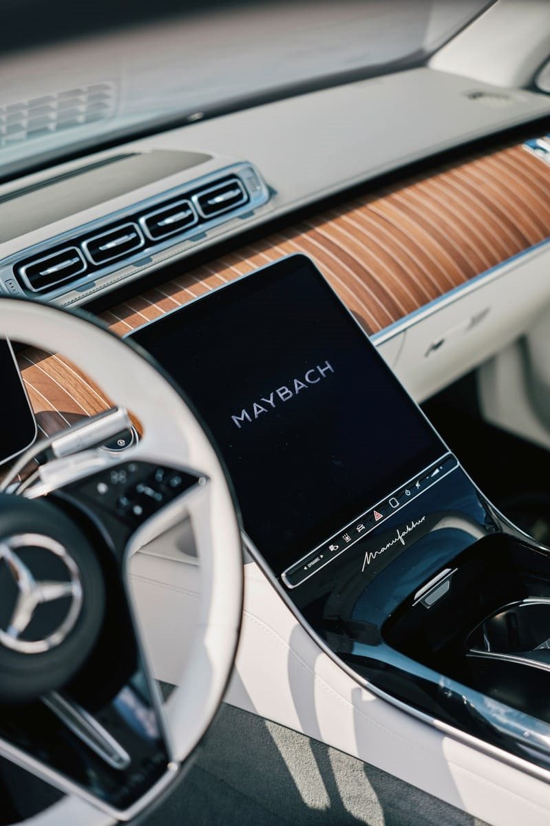 2024 - MERCEDES-MAYBACH S 150TH ANNIVERSARY ROBBE & BERKING, foto 23