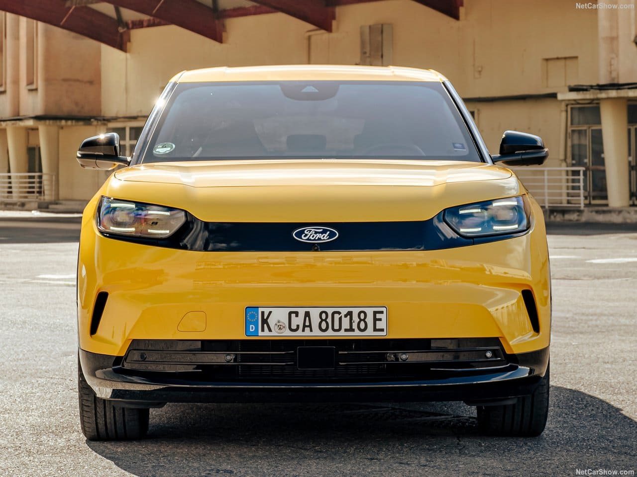 2025 - FORD CAPRI, foto 36