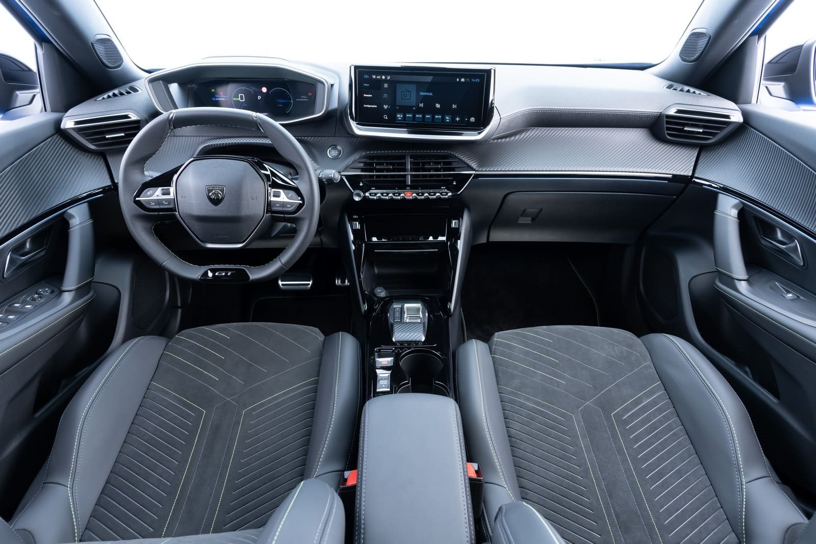 2025 - PEUGEOT E-2008 BR VERSION, foto 20