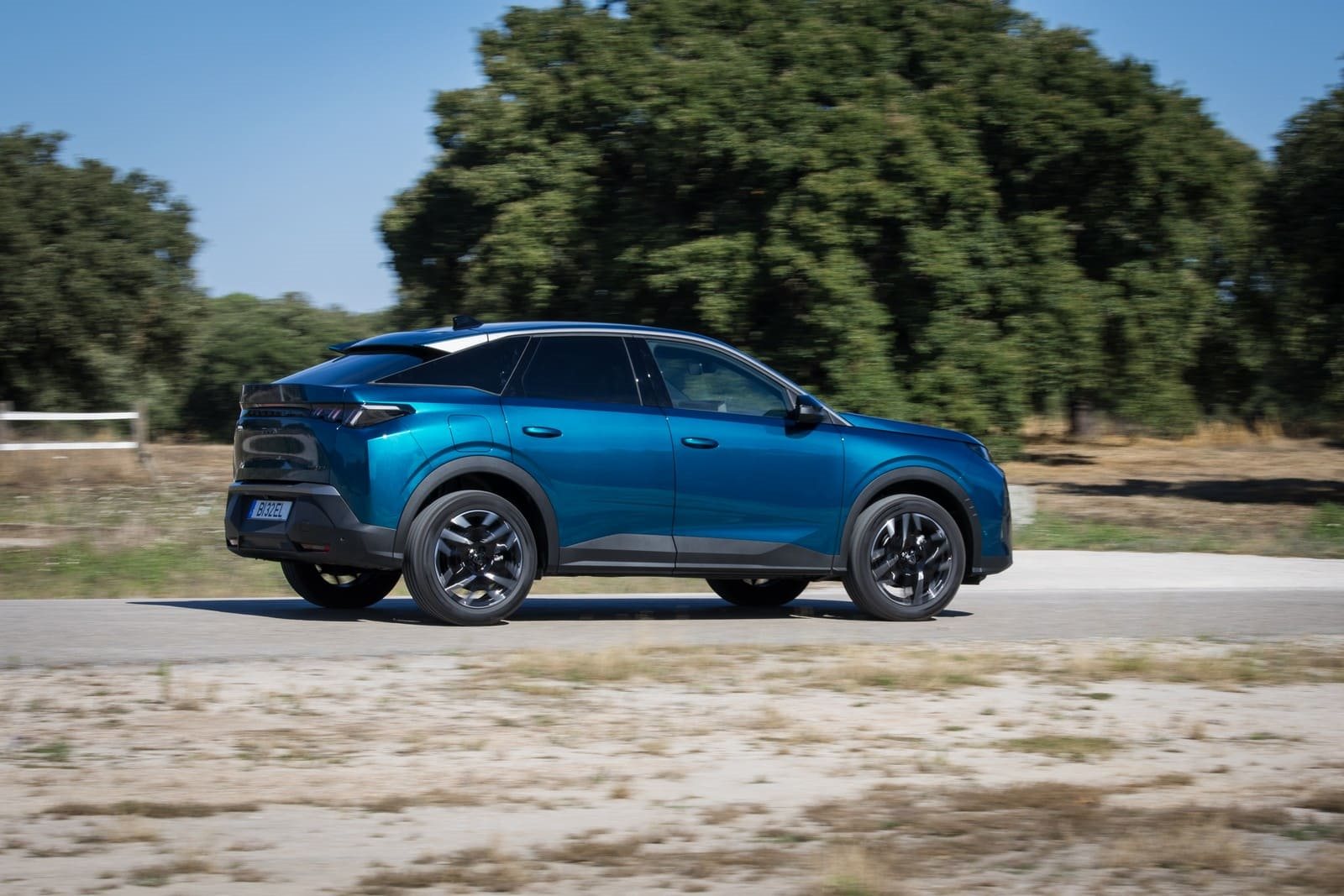 2024 - PEUGEOT 3008 ALLURE HYBRID OBSESSION BLUE, foto 5