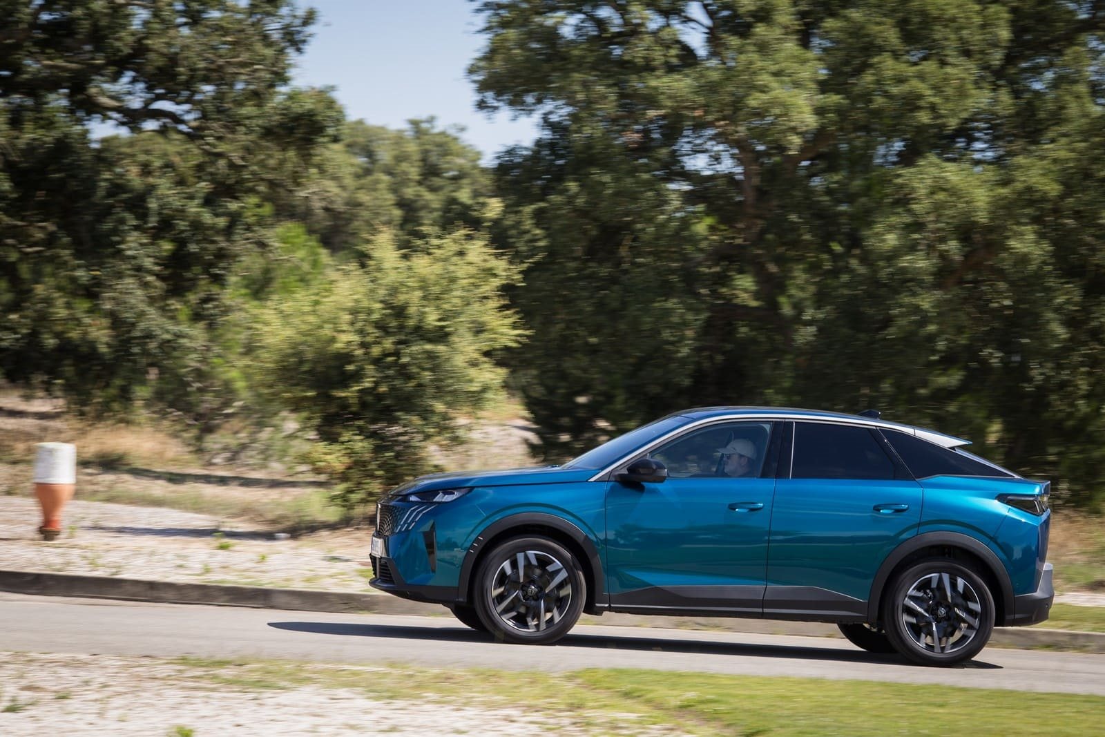 2024 - PEUGEOT 3008 ALLURE HYBRID OBSESSION BLUE, foto 6