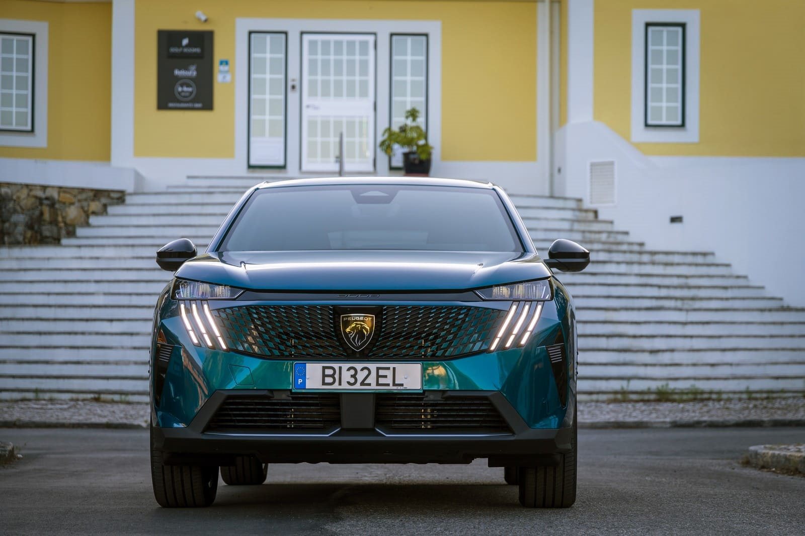 2024 - PEUGEOT 3008 ALLURE HYBRID OBSESSION BLUE, foto 30