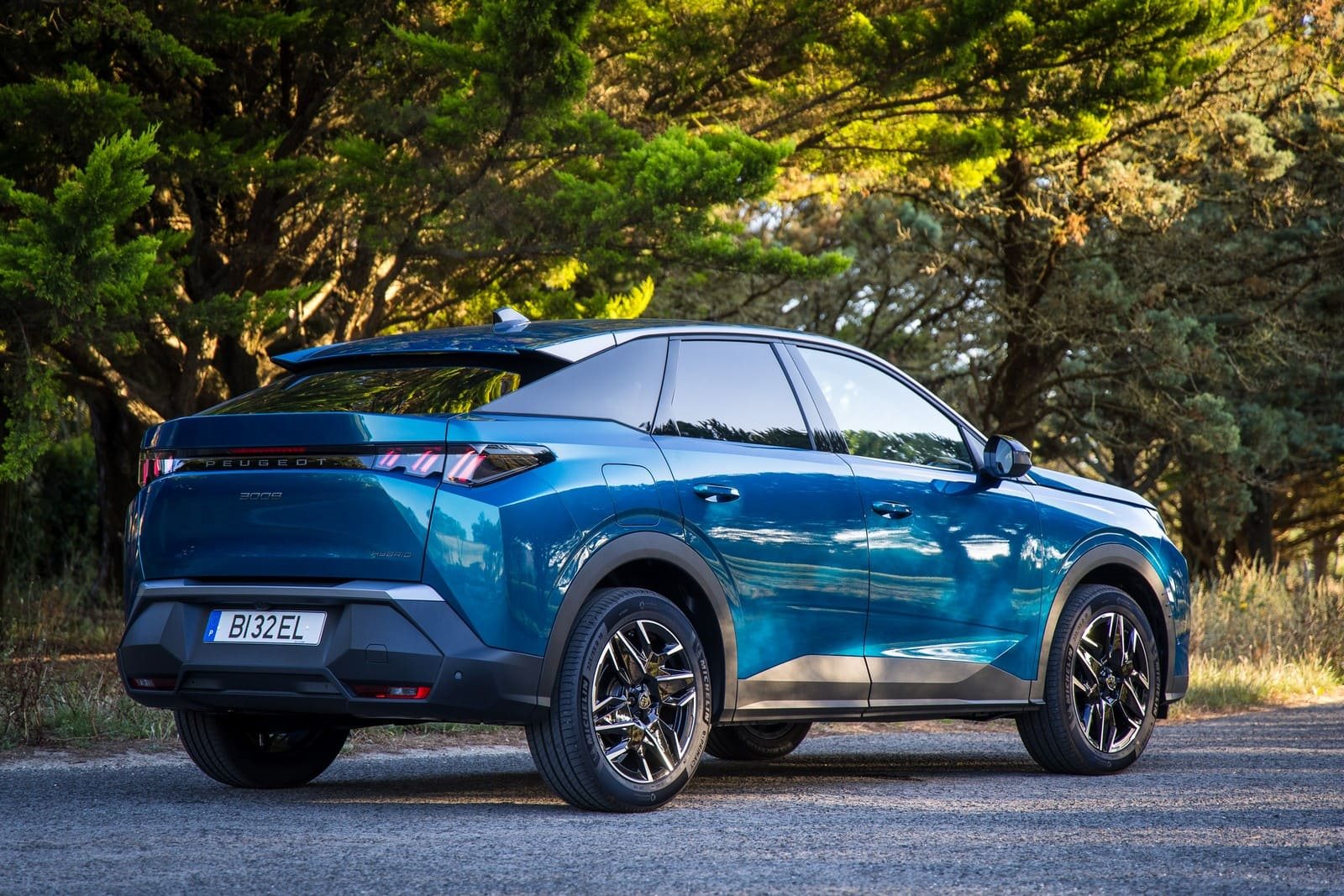 2024 - PEUGEOT 3008 ALLURE HYBRID OBSESSION BLUE, foto 31