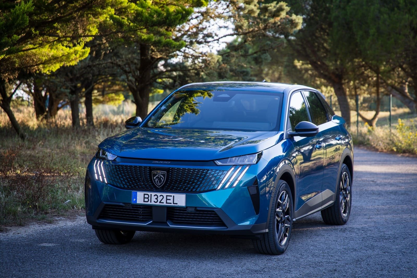 2024 - PEUGEOT 3008 ALLURE HYBRID OBSESSION BLUE, foto 32