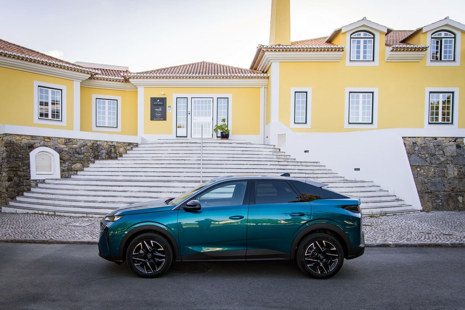 2024 - PEUGEOT 3008 ALLURE HYBRID OBSESSION BLUE, foto 36