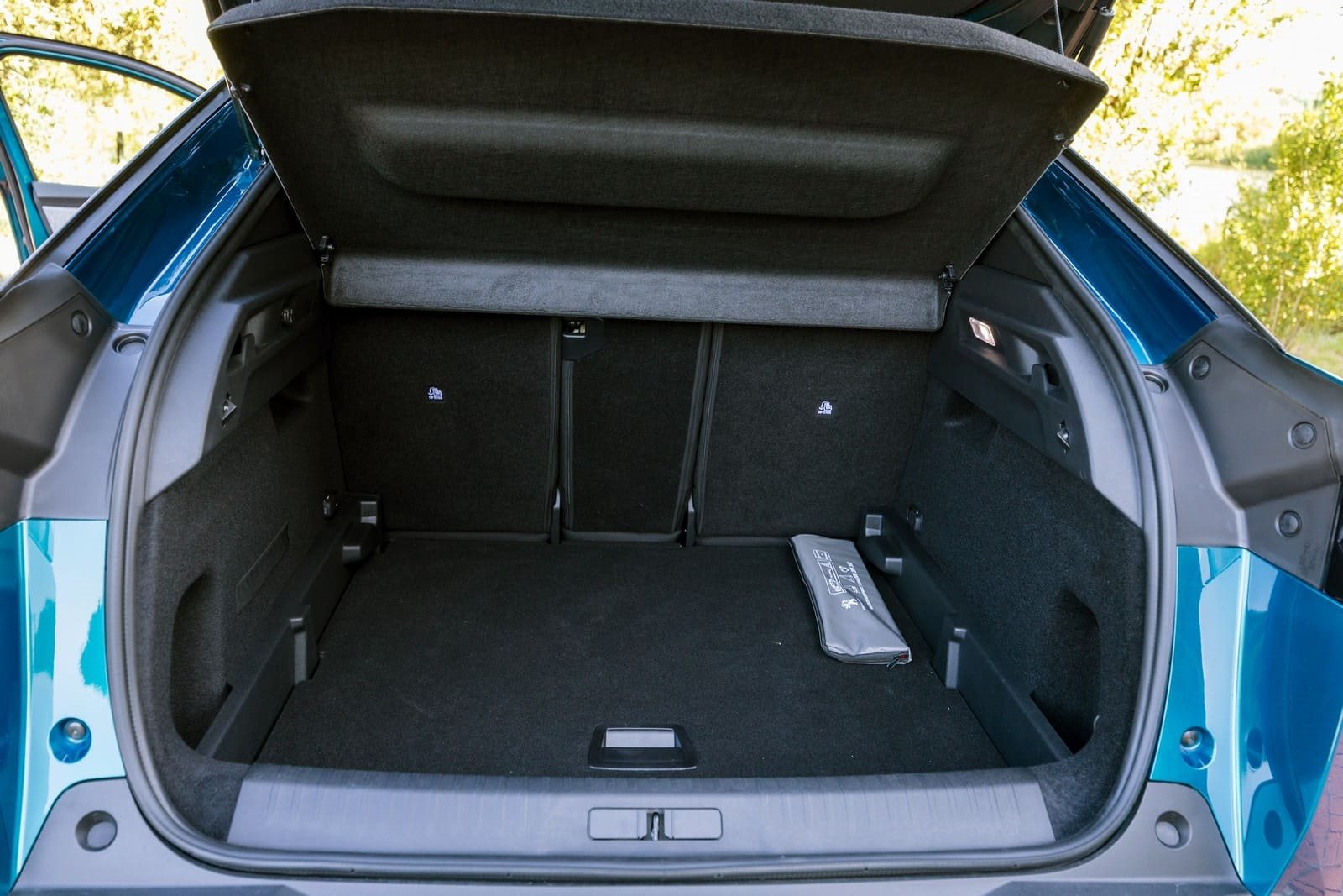 2024 - PEUGEOT 3008 ALLURE HYBRID OBSESSION BLUE, foto 61