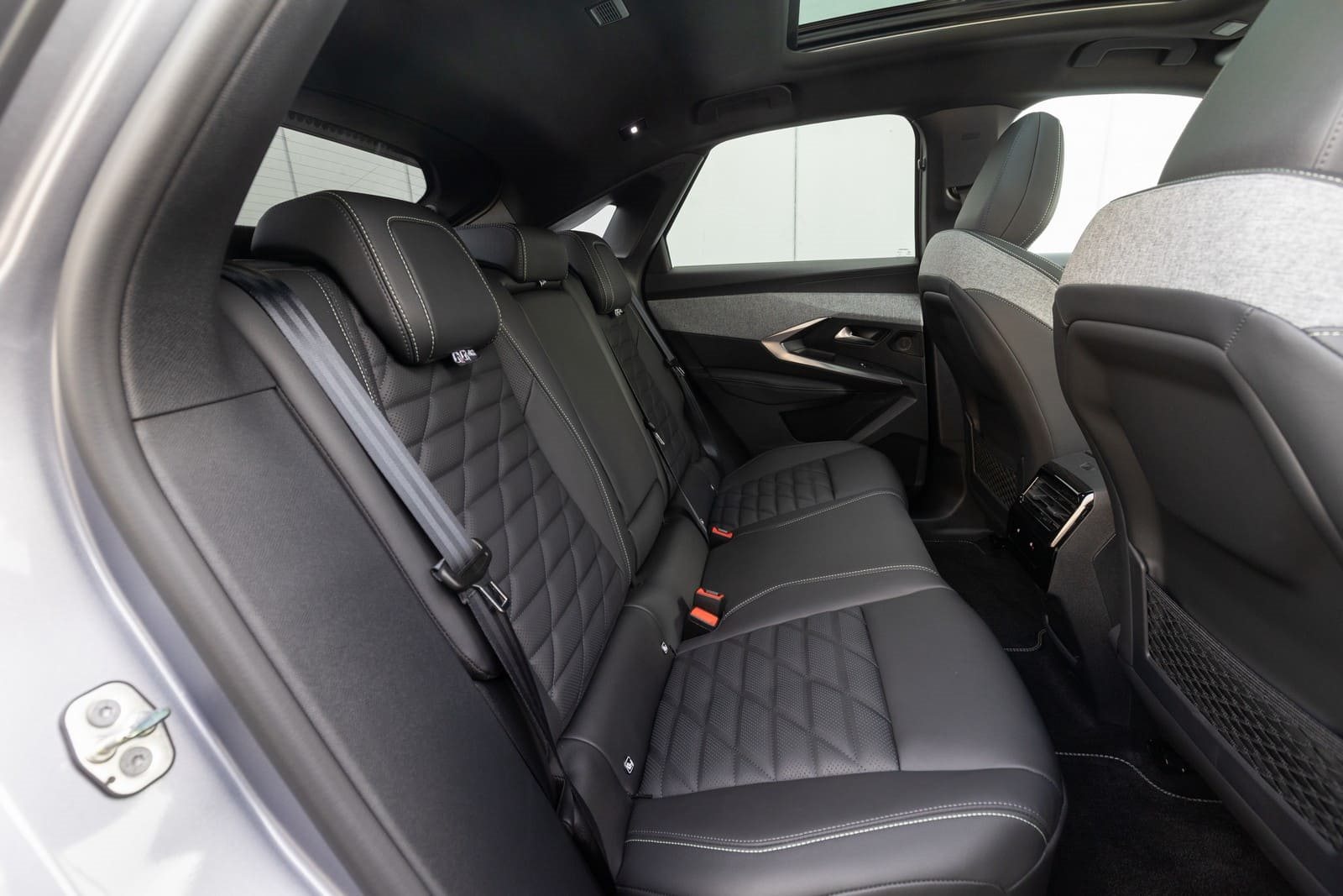 2024 - PEUGEOT E-3008 GT ARTENSE GREY, foto 47