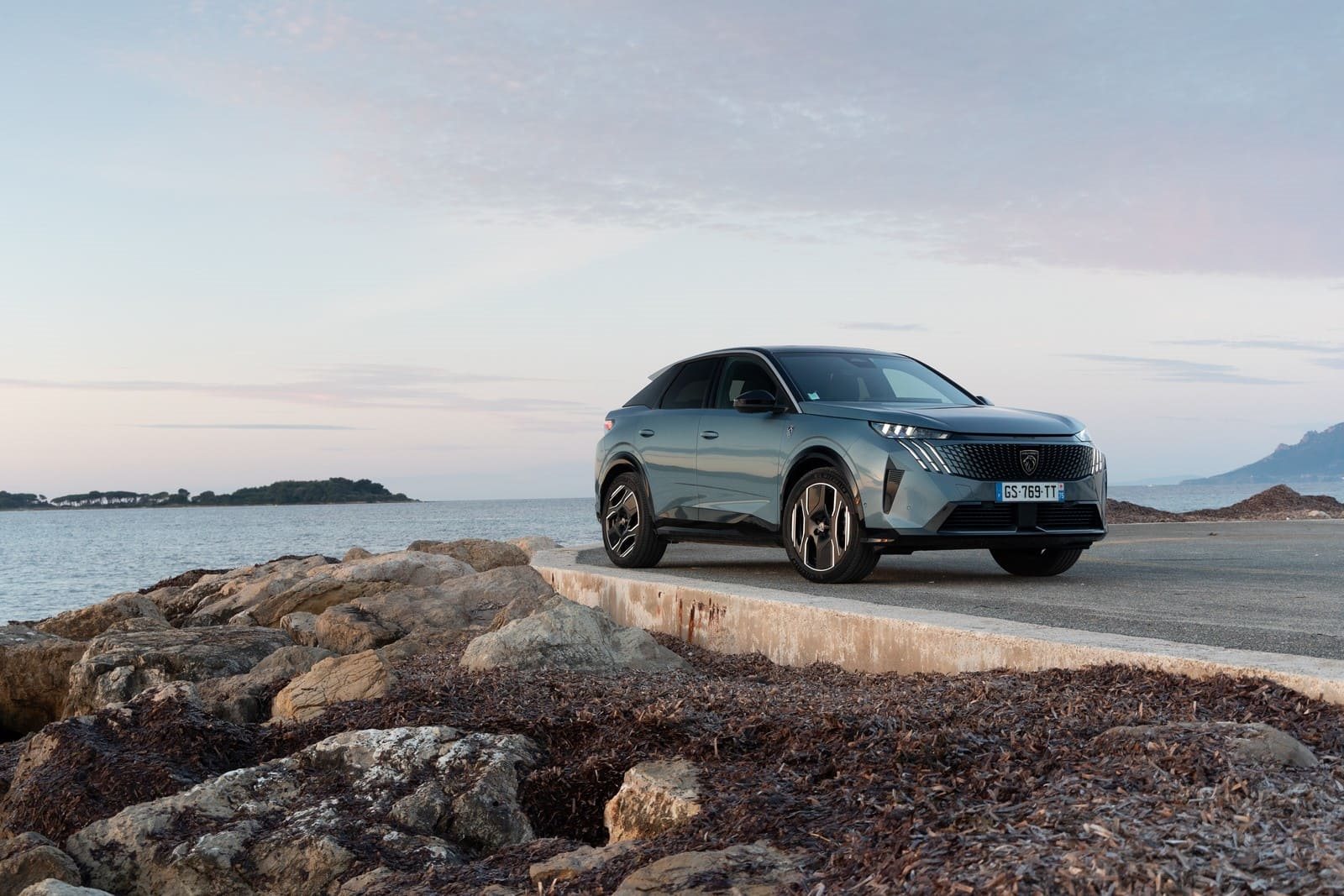 2024 - PEUGEOT E-3008 GT INGARO BLUE, foto 18