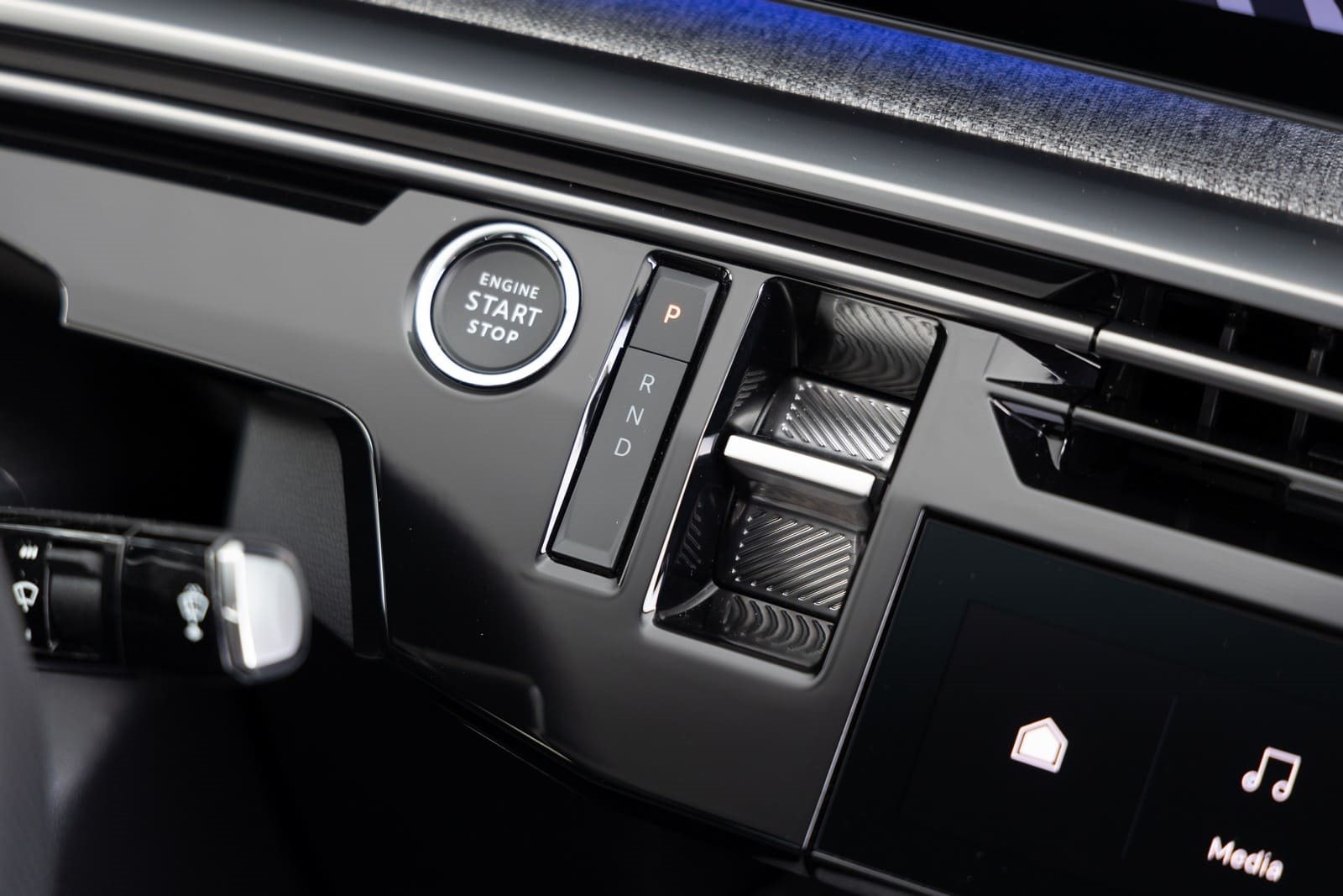 2024 - PEUGEOT E-3008 GT INGARO BLUE, foto 44