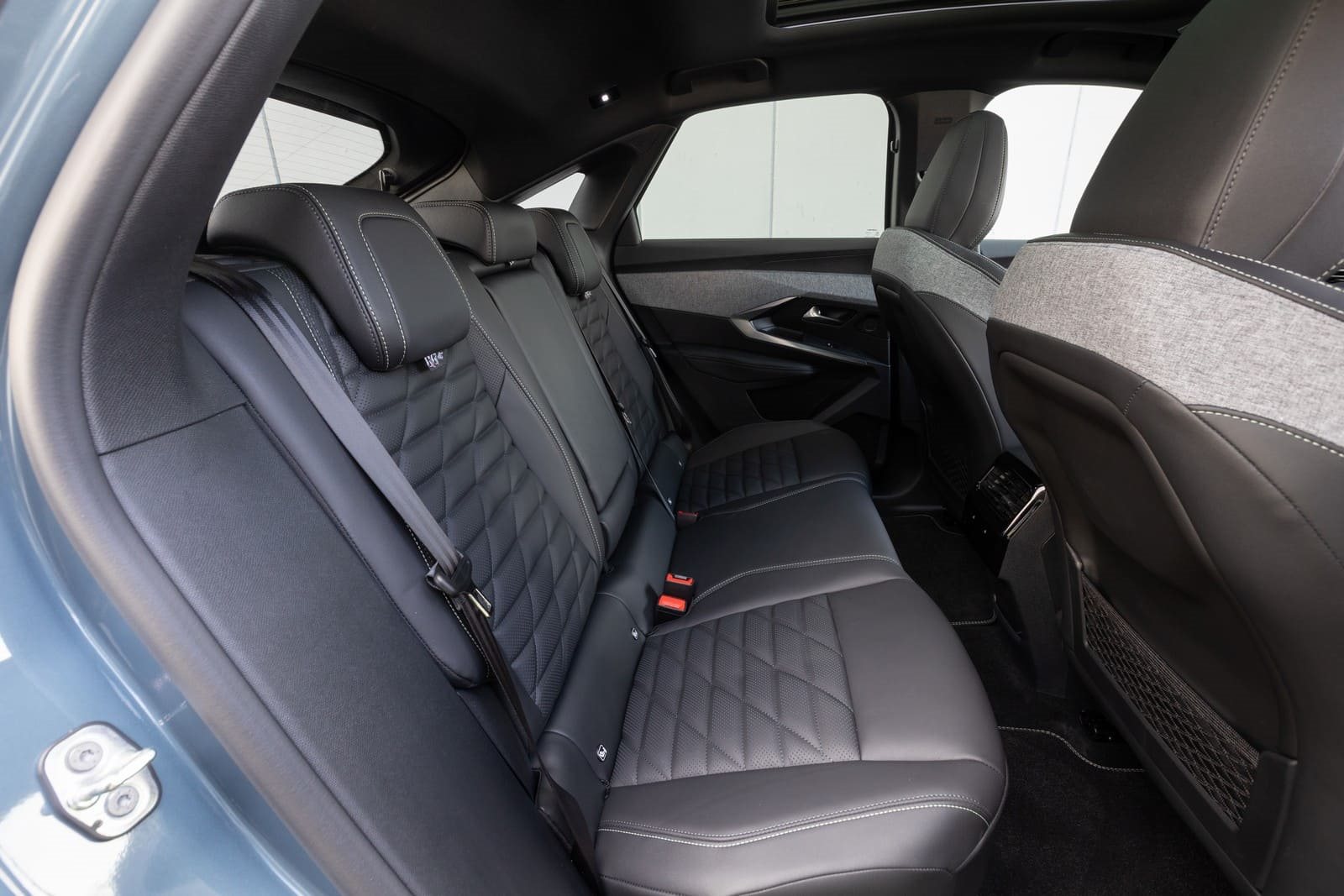 2024 - PEUGEOT E-3008 GT INGARO BLUE, foto 75