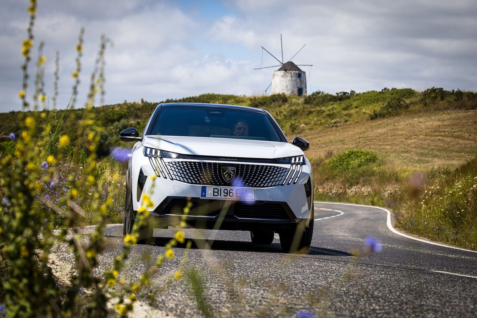 2024 - PEUGEOT E-3008 GT OKENITE WHITE, foto 26