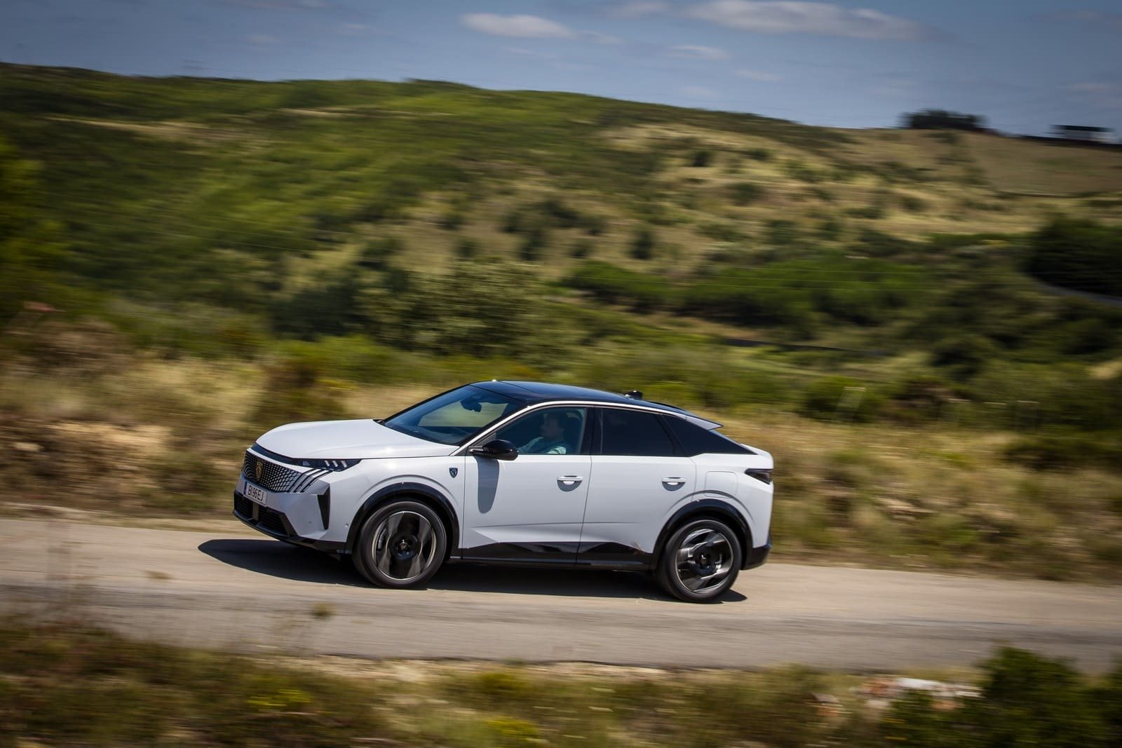 2024 - PEUGEOT E-3008 GT OKENITE WHITE, foto 41