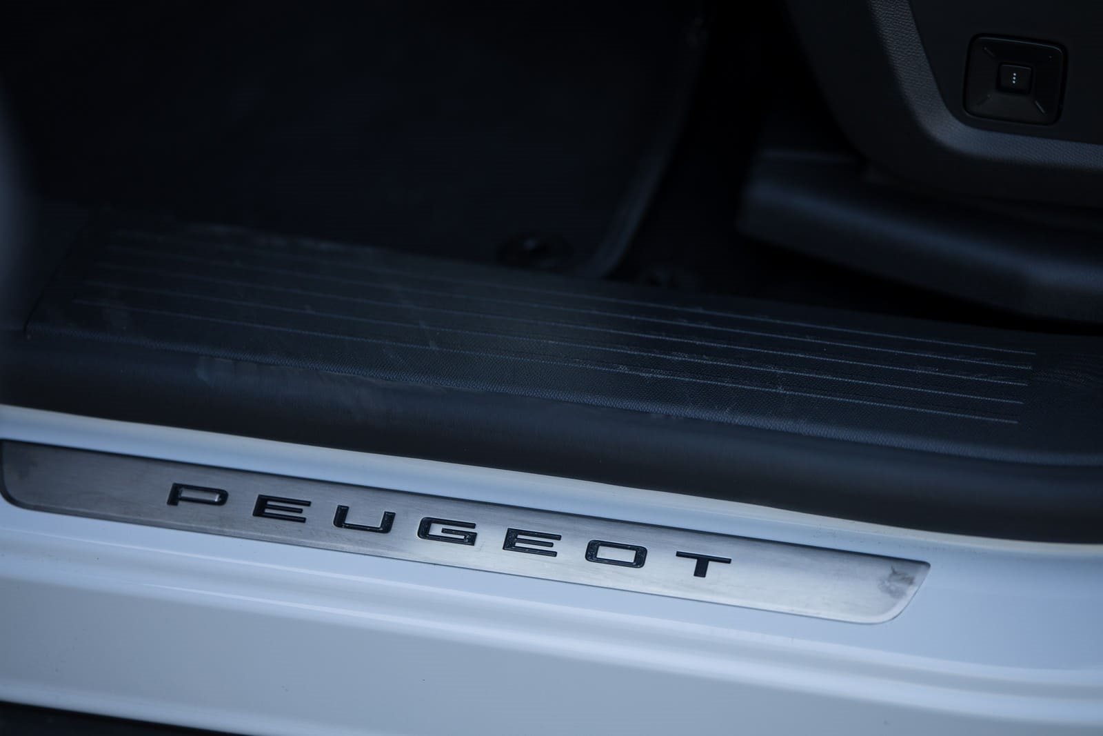 2024 - PEUGEOT E-3008 GT OKENITE WHITE, foto 80