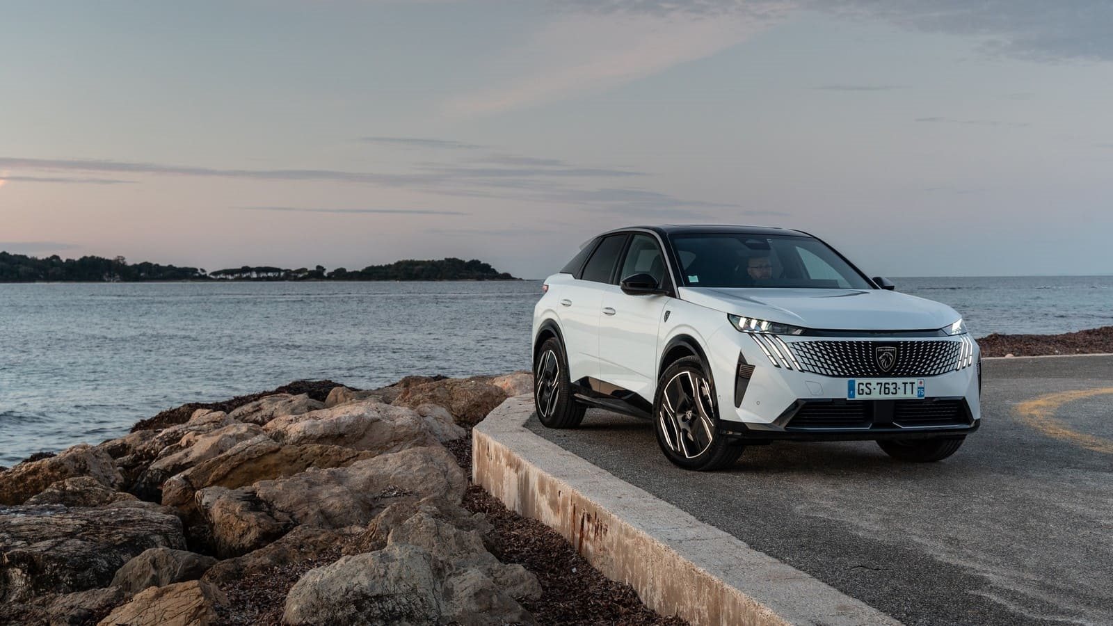 2024 - PEUGEOT E-3008 GT OKENITE WHITE, foto 123