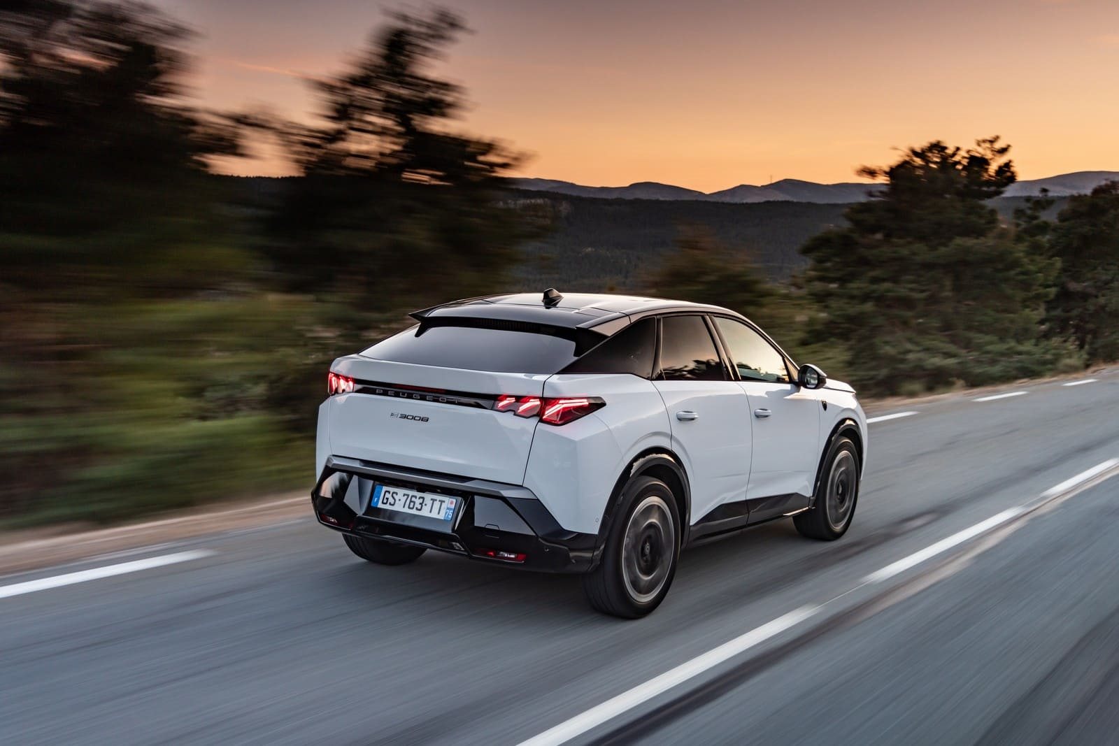 2024 - PEUGEOT E-3008 GT OKENITE WHITE, foto 145