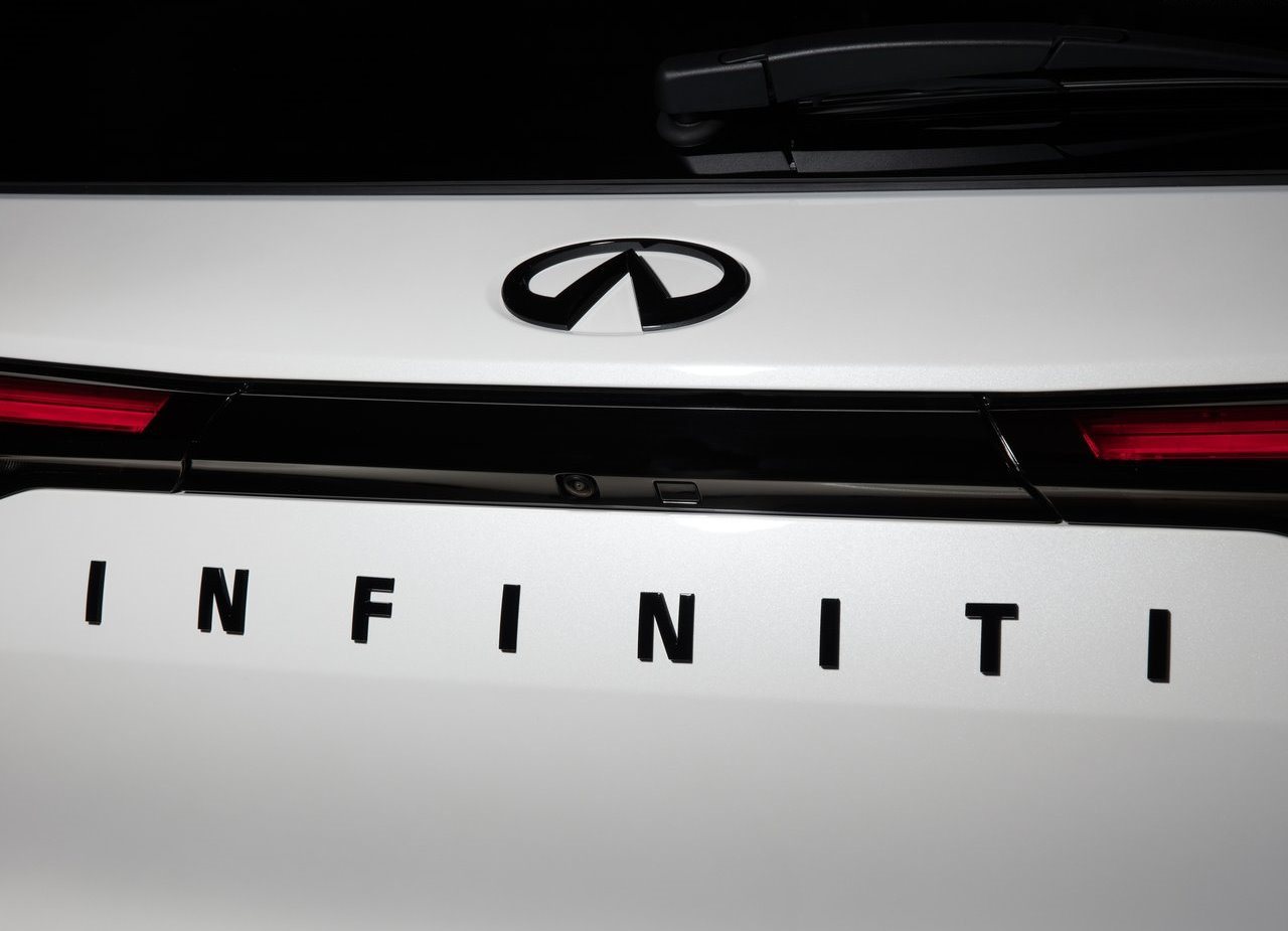 2025 - INFINITI QX60 BLACK EDITION, foto 18