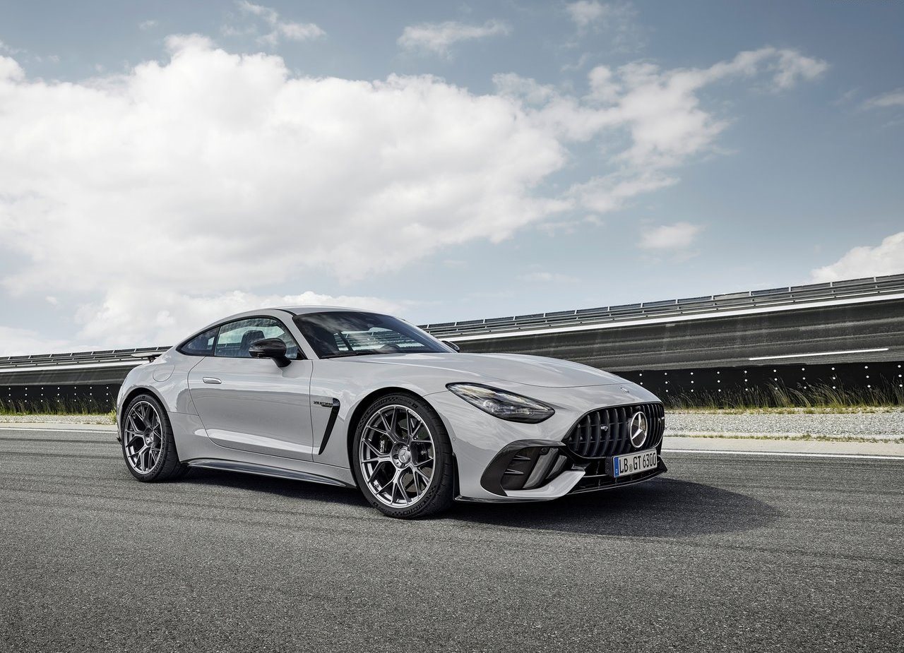 2025 - MERCEDES-AMG GT 63 PRO, foto 2