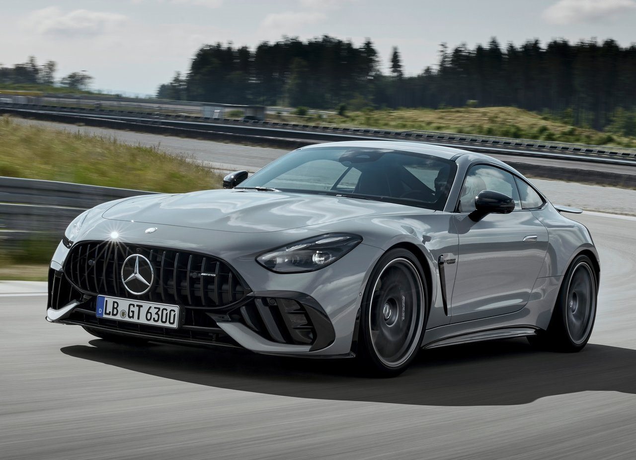 2025 - MERCEDES-AMG GT 63 PRO, foto 4