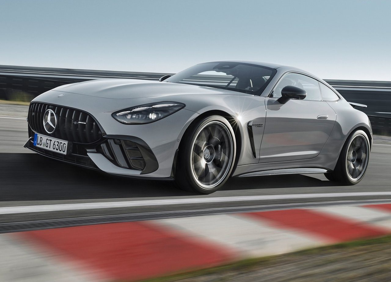 2025 - MERCEDES-AMG GT 63 PRO, foto 8