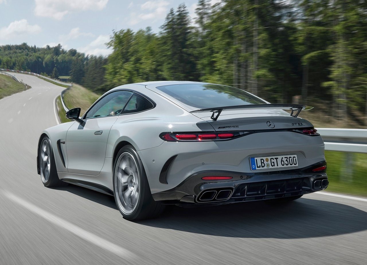 2025 - MERCEDES-AMG GT 63 PRO, foto 16
