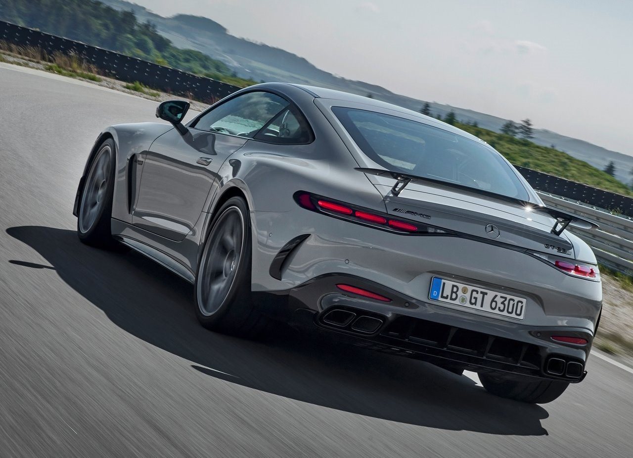 2025 - MERCEDES-AMG GT 63 PRO, foto 17