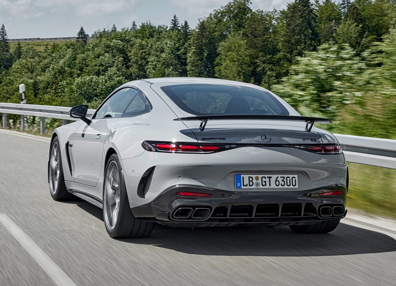 2025 - MERCEDES-AMG GT 63 PRO, foto 18