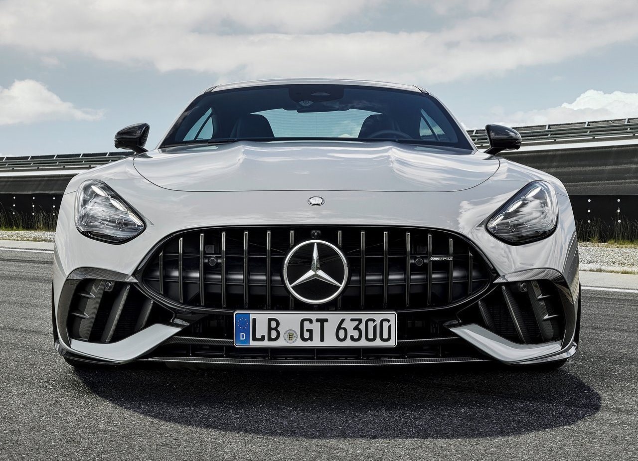 2025 - MERCEDES-AMG GT 63 PRO, foto 22