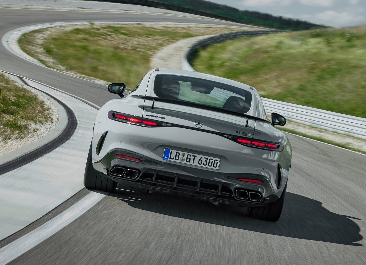 2025 - MERCEDES-AMG GT 63 PRO, foto 26