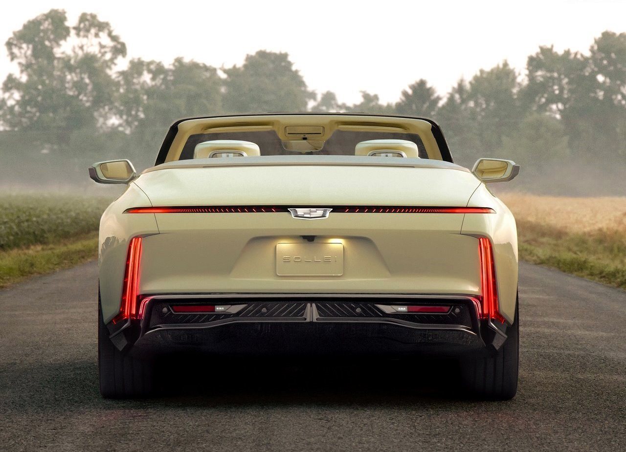2024 - CADILLAC SOLLEI CONCEPT, foto 6