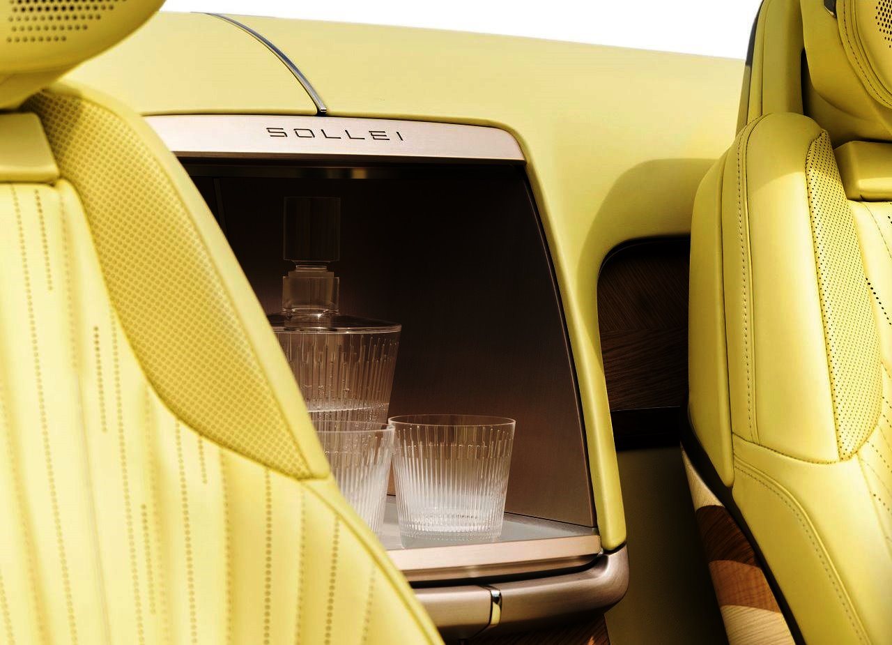 2024 - CADILLAC SOLLEI CONCEPT, foto 12
