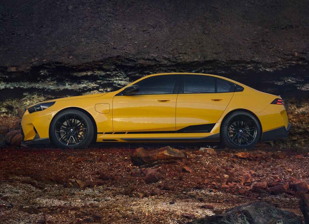 2025 - BMW M5 SEDAN M PERFORMANCE PARTS, foto 3