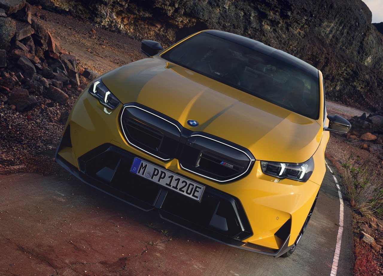 2025 - BMW M5 SEDAN M PERFORMANCE PARTS, foto 9