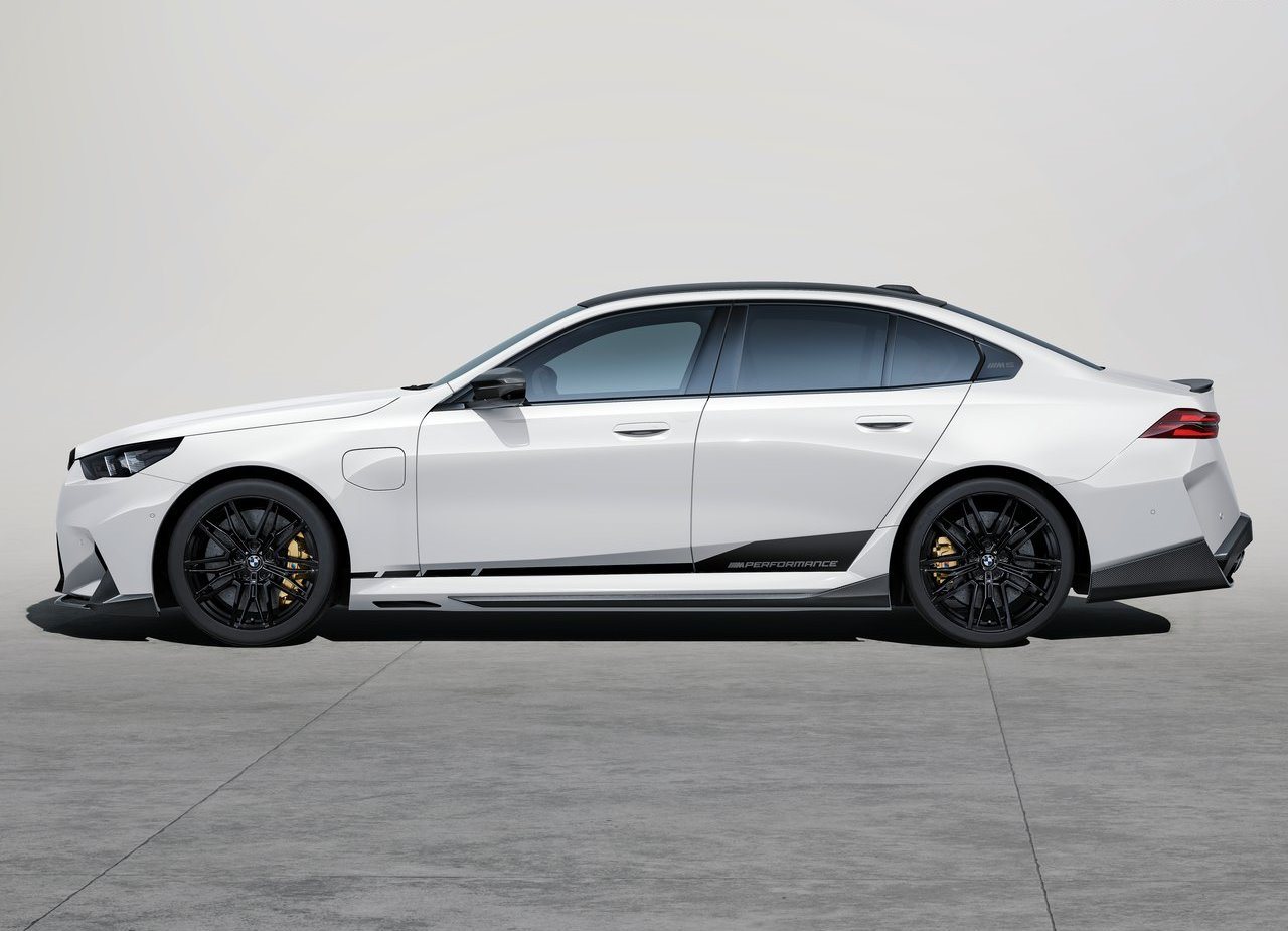 2025 - BMW M5 SEDAN M PERFORMANCE PARTS, foto 14