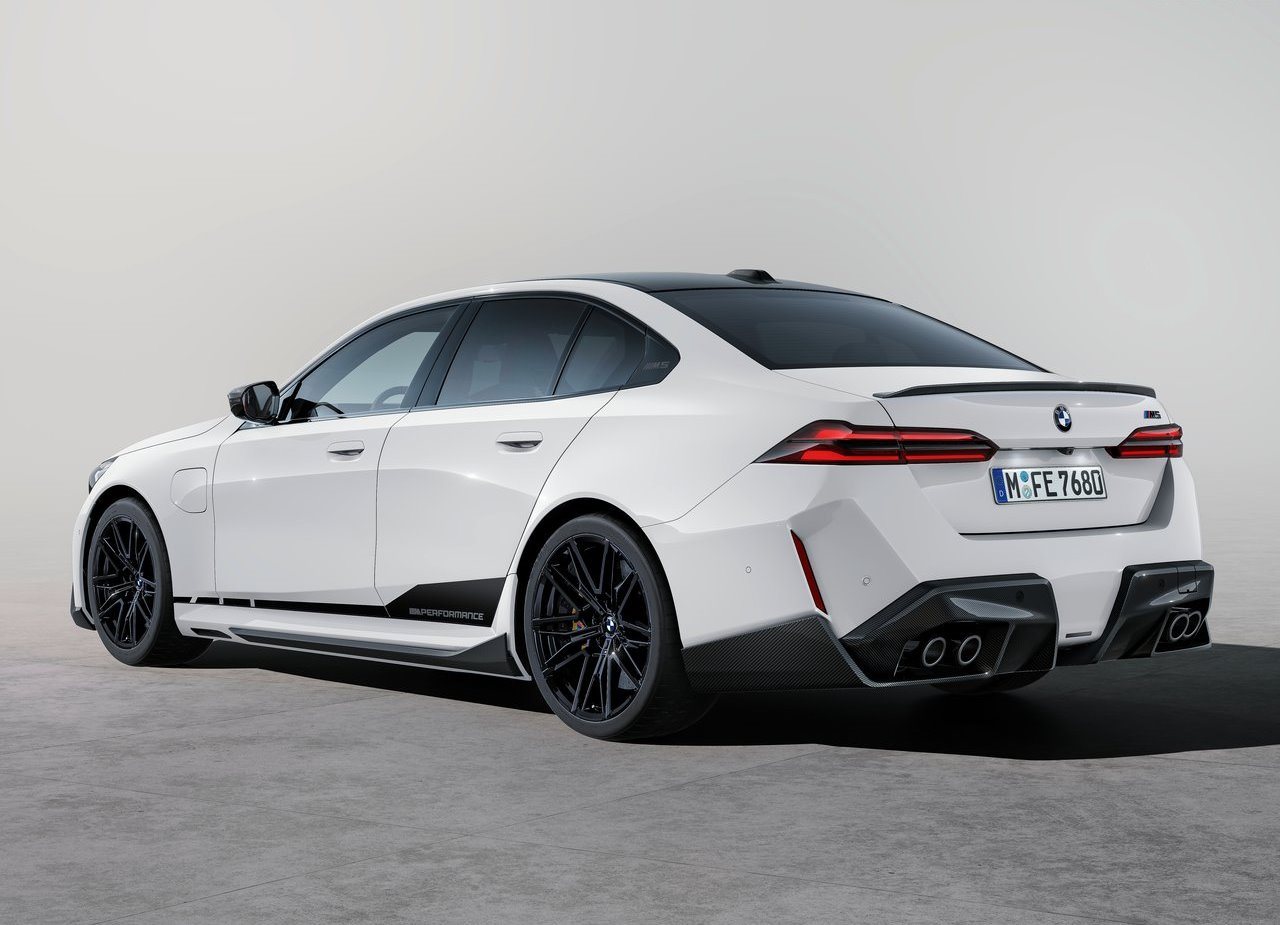 2025 - BMW M5 SEDAN M PERFORMANCE PARTS, foto 15