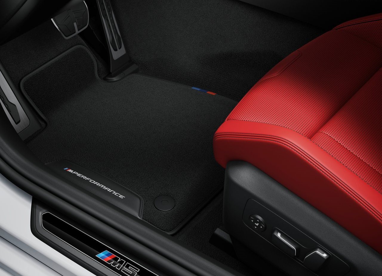 2025 - BMW M5 SEDAN M PERFORMANCE PARTS, foto 16