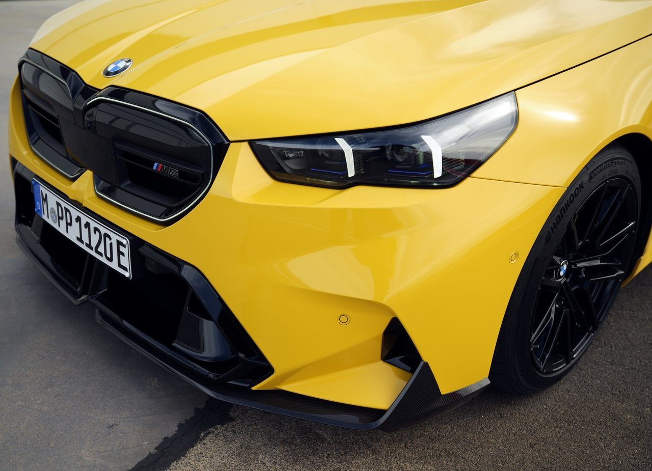 2025 - BMW M5 SEDAN M PERFORMANCE PARTS, foto 19