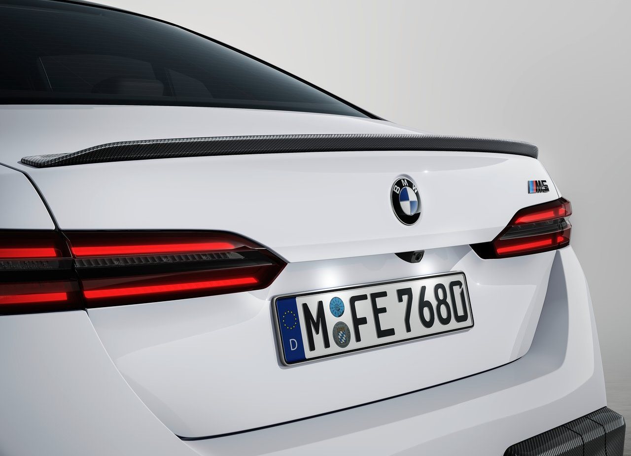2025 - BMW M5 SEDAN M PERFORMANCE PARTS, foto 21