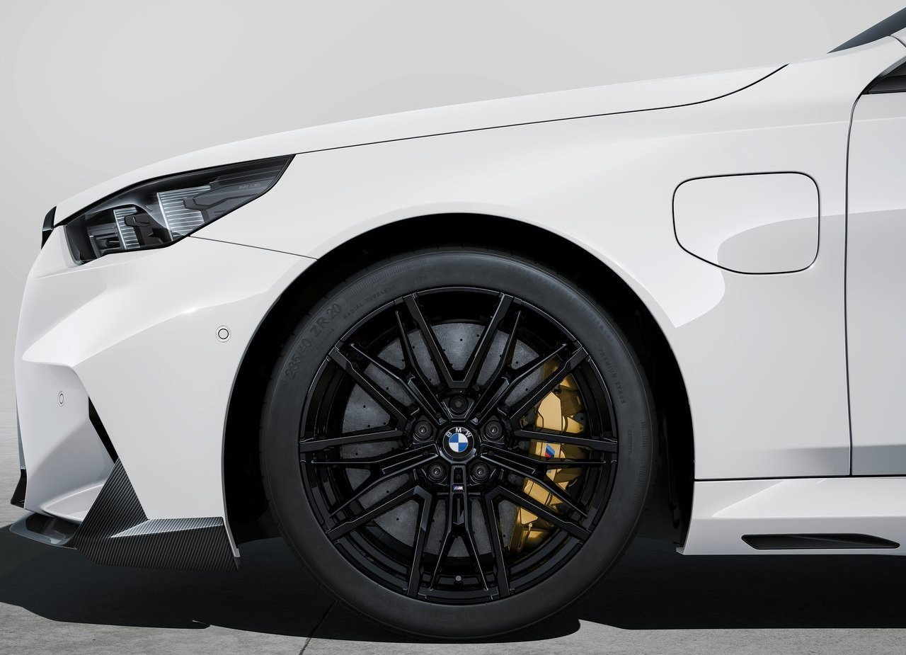 2025 - BMW M5 SEDAN M PERFORMANCE PARTS, foto 22