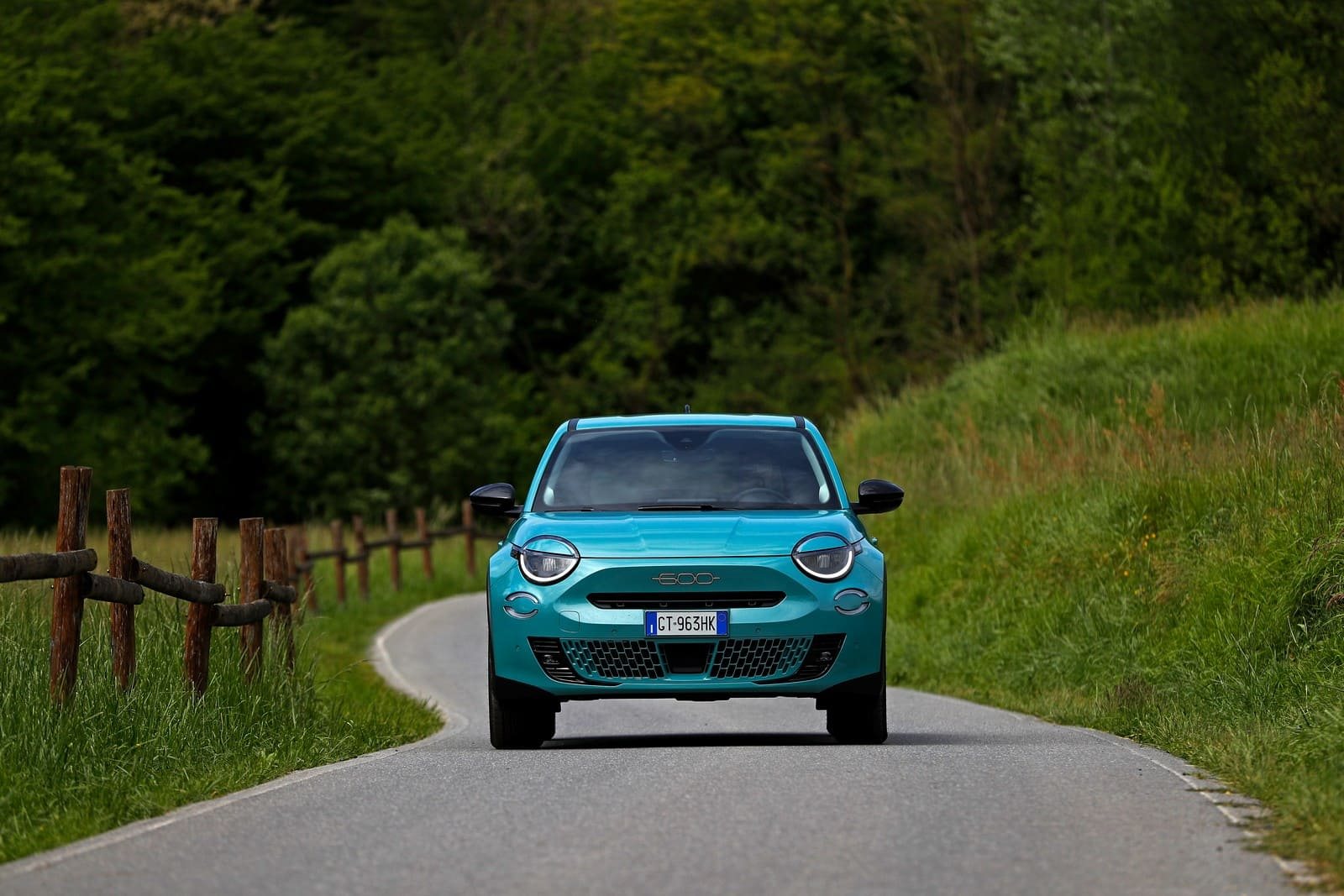 FIAT 600 HYBRID, foto 18