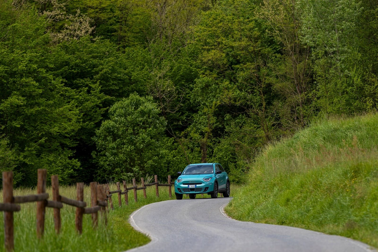 FIAT 600 HYBRID, foto 19