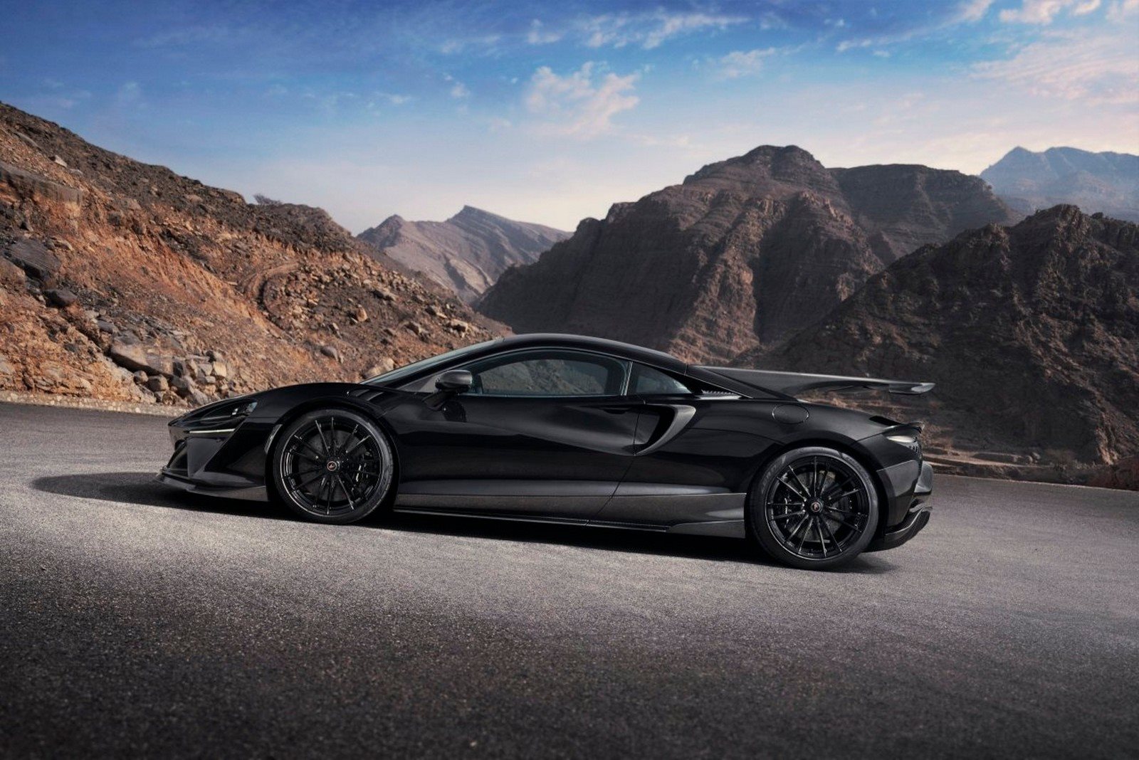 2024 - McLAREN ARTURA BY NOVITEC, foto 3