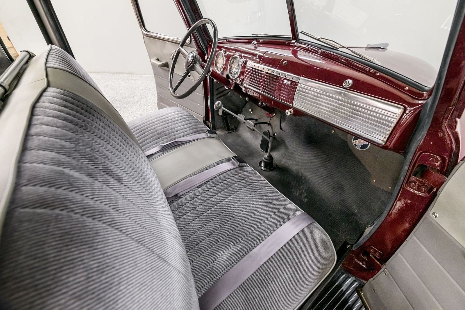 1948 - CHEVROLET 3100 5-WINDOW PICK-UP, foto 26