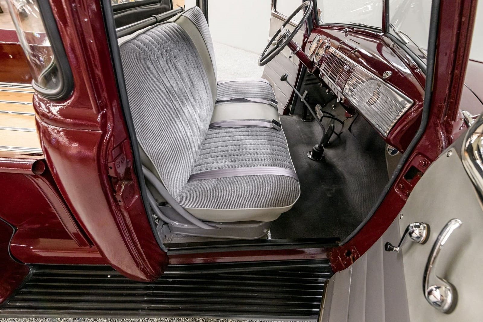 1948 - CHEVROLET 3100 5-WINDOW PICK-UP, foto 27