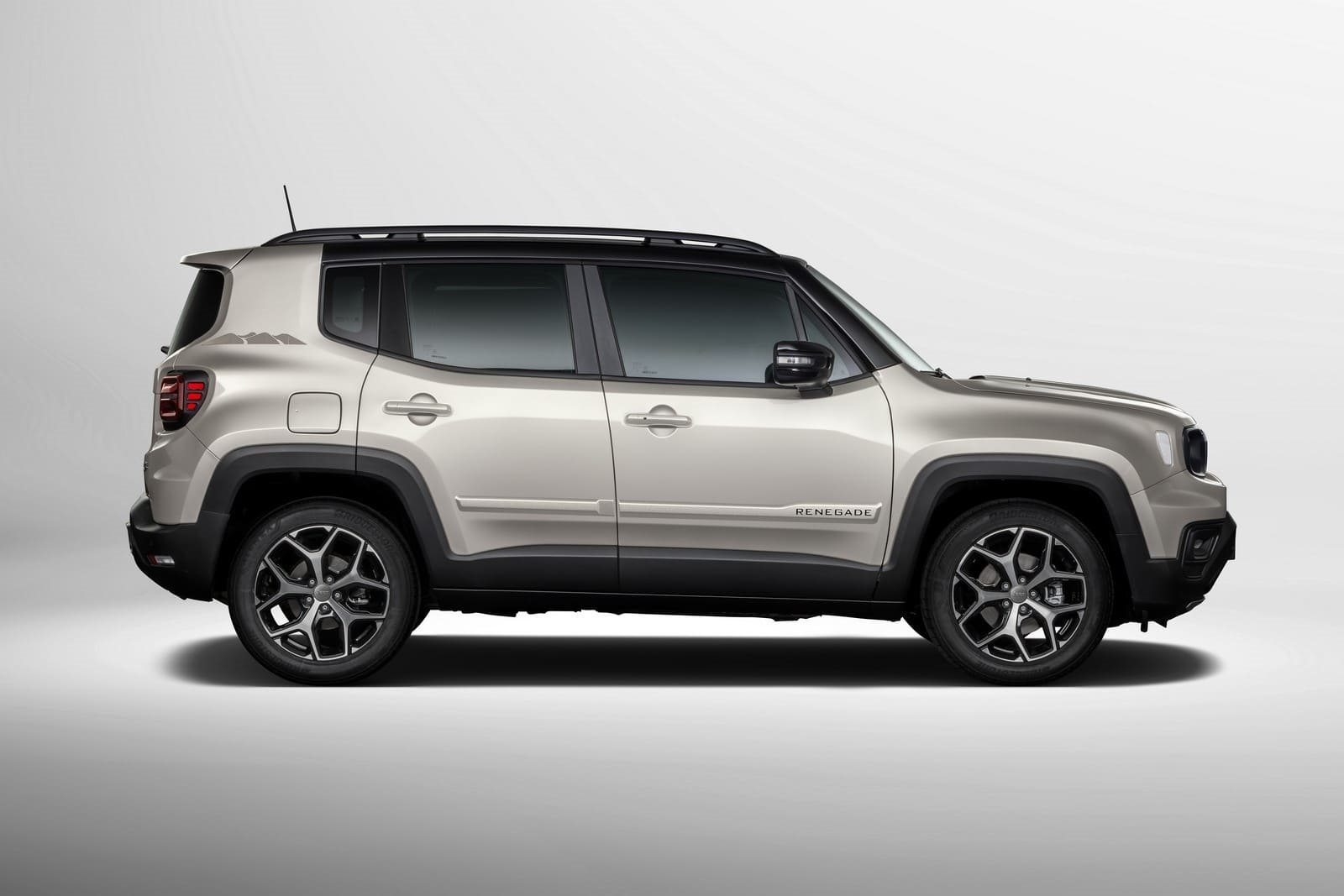 2025 - JEEP RENEGADE SAHARA, foto 6