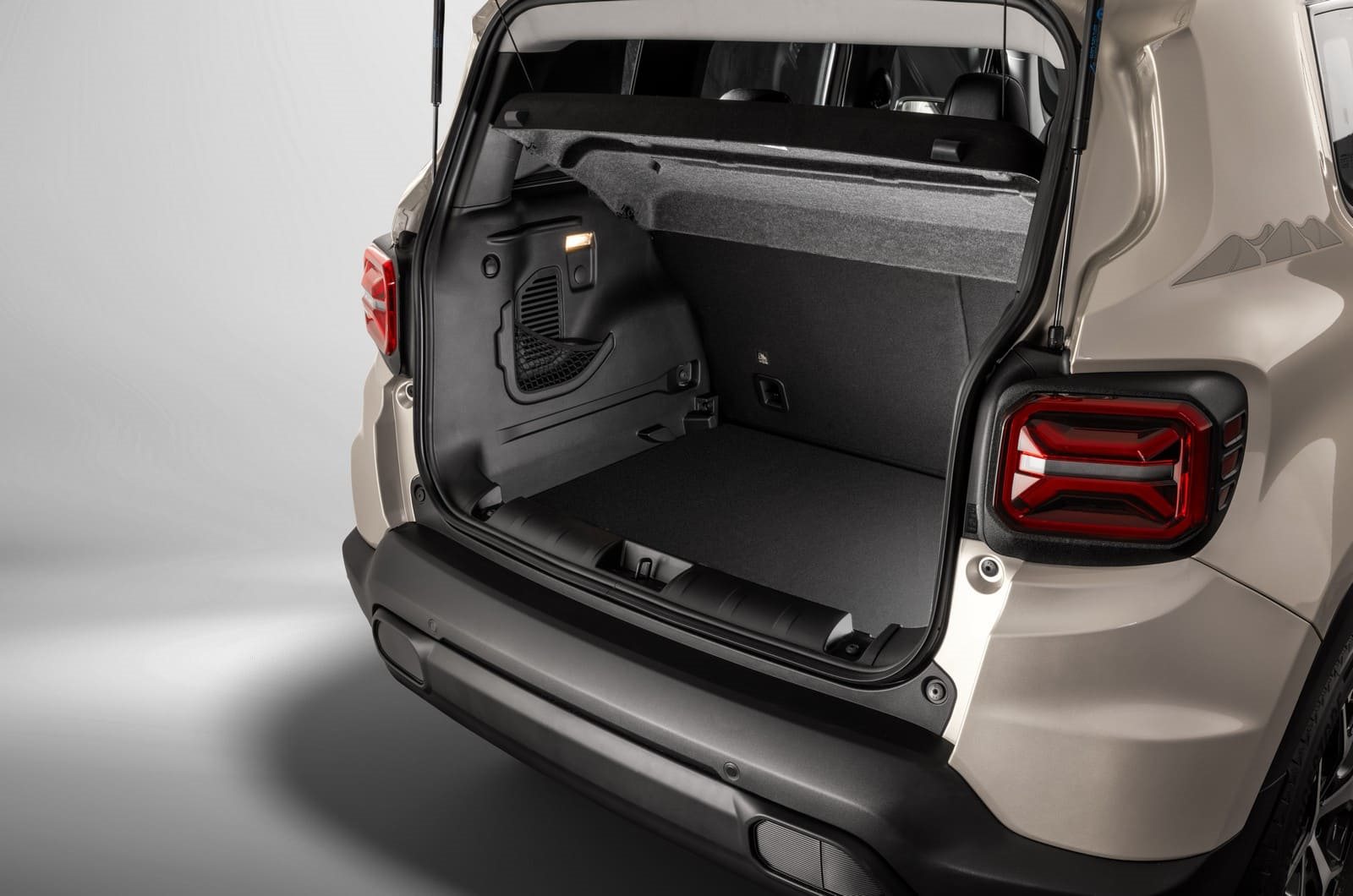 2025 - JEEP RENEGADE SAHARA, foto 23